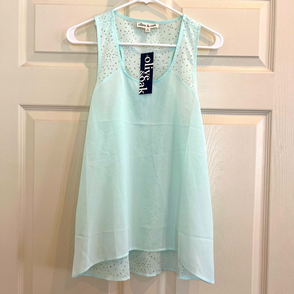 OLIVE & OAK NEW mint top with cutouts